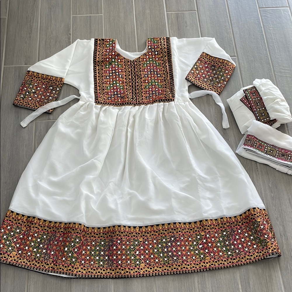 Afghan Stunning dress Afghanistan traditional dress gold coins kuchai vintage